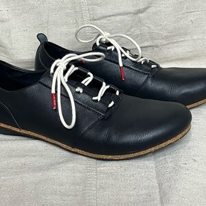 SOLE brand - Black leather and cork men’s shoe